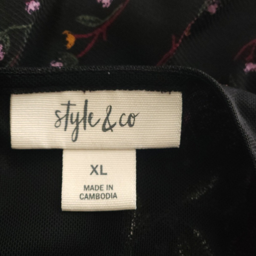 Black Sheer Mesh Floral Embroidered Boho Blouse Bell Sleeve Whimsigoth Top XL - Picture 8 of 9